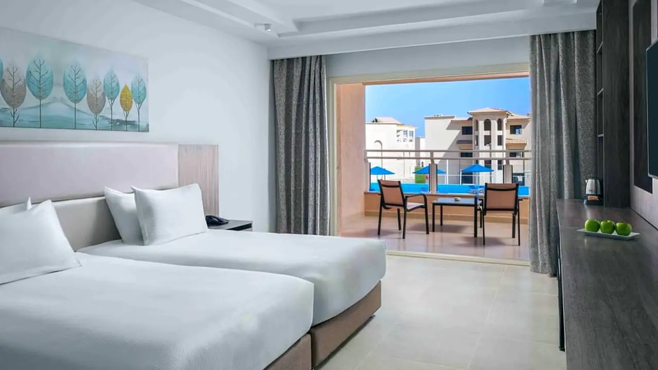 الفندق الباتروس مكادي ريزورت - مكادي باي